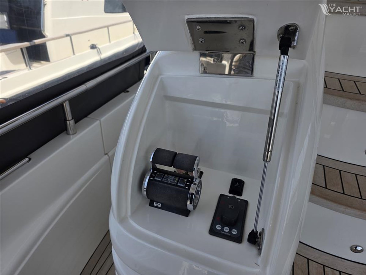 https://arconyachts.ams3.digitaloceanspaces.com/98895/conversions/large_4708276-optimize.jpg