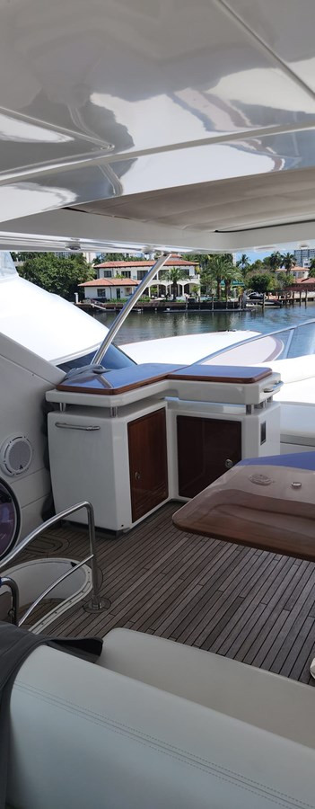 https://arconyachts.ams3.digitaloceanspaces.com/99181/conversions/large_4678349-optimize.jpg