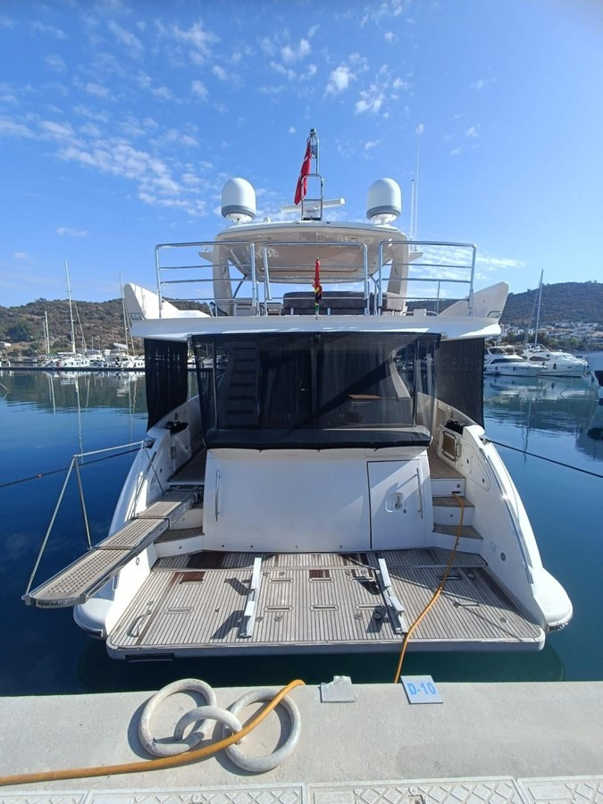 https://arconyachts.ams3.digitaloceanspaces.com/99232/conversions/large_4829869-optimize.jpg