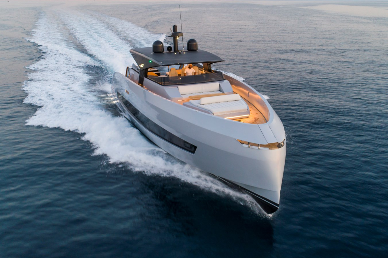 https://arconyachts.ams3.digitaloceanspaces.com/99303/conversions/large_4144493-optimize.jpg