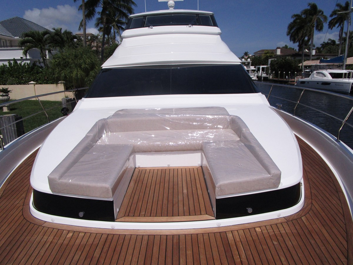 https://arconyachts.ams3.digitaloceanspaces.com/99512/conversions/large_4501353-optimize.jpg