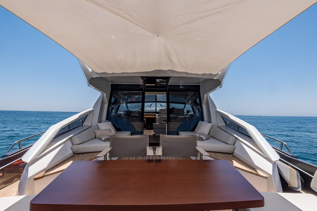 https://arconyachts.ams3.digitaloceanspaces.com/99598/conversions/large_4729274-optimize.jpg