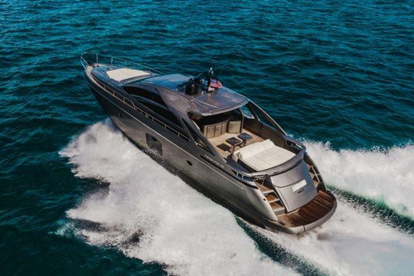 https://arconyachts.ams3.digitaloceanspaces.com/99602/conversions/large_4111228-optimize.jpg