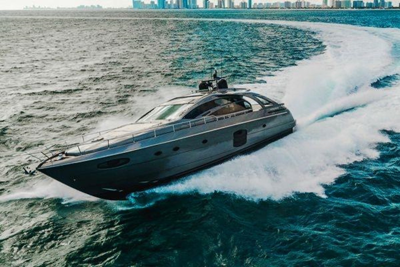https://arconyachts.ams3.digitaloceanspaces.com/99621/conversions/large_4111235-optimize.jpg