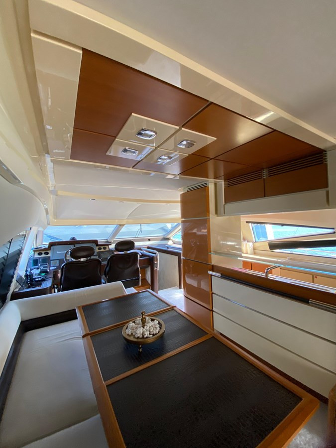 https://arconyachts.ams3.digitaloceanspaces.com/99964/conversions/large_4768107-optimize.jpg